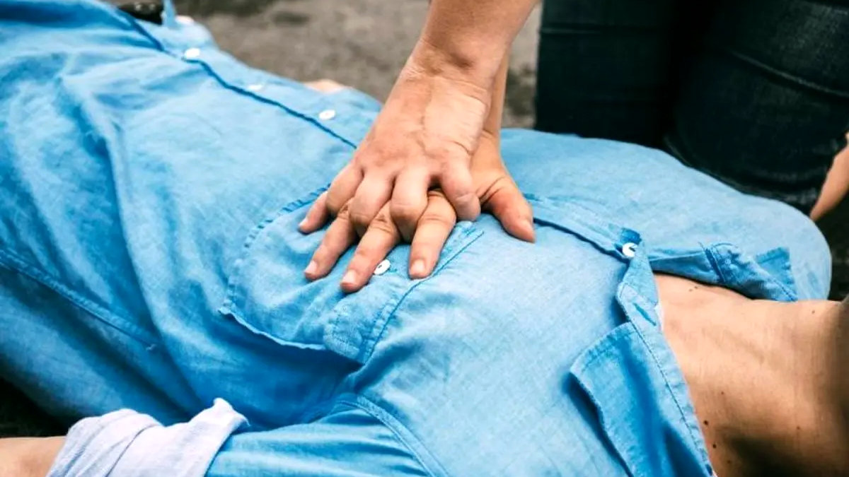 نجات شگفت‌انگیز بانوی ۱۰۷ ساله از مرگ حتمی | آموزش جامع اقدامات نجات‌بخش اولیه (CPR)