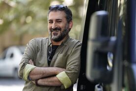 بیوگرافی وحید آقاپور و همسرش با عکس و معرفی سریال ها