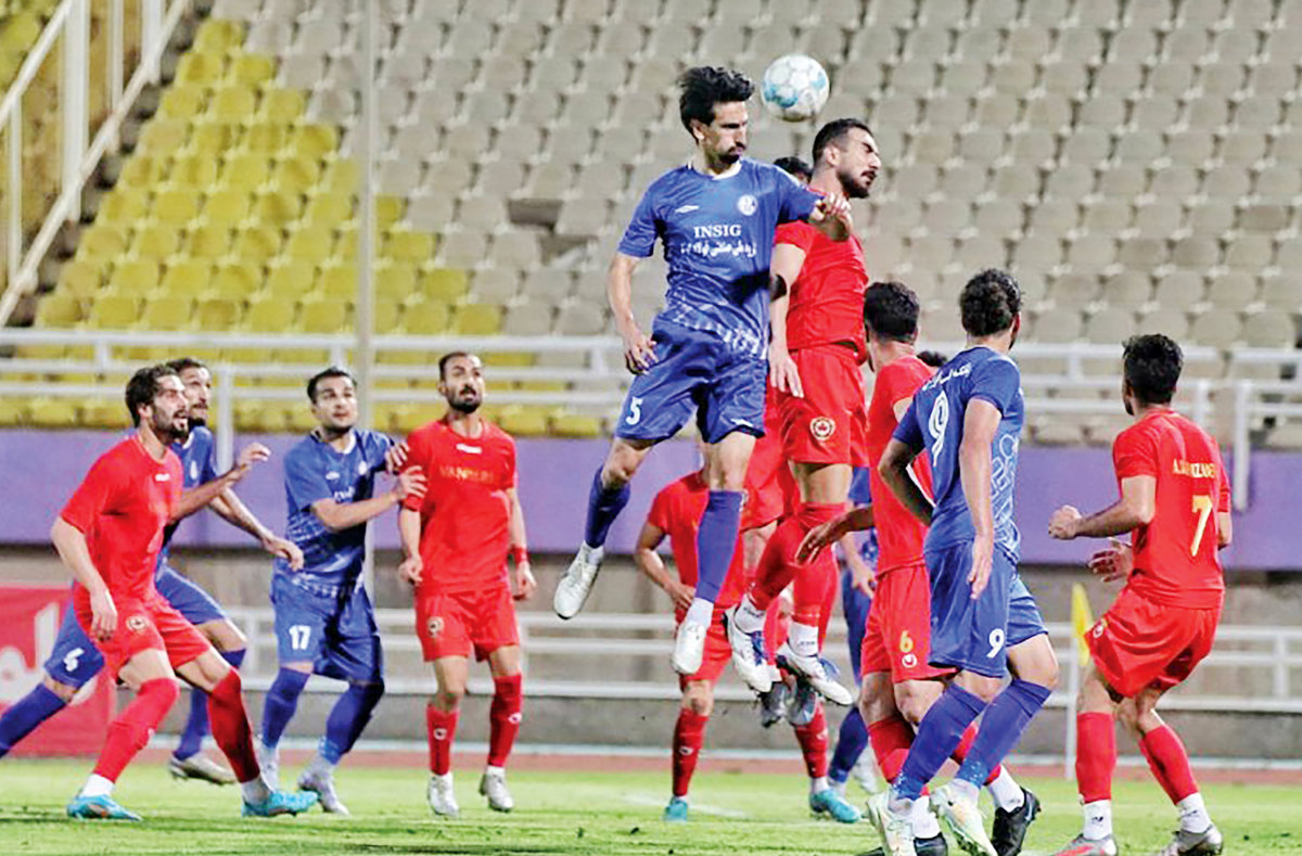 خودزنی به سبک ون پارس نقش‌جهان