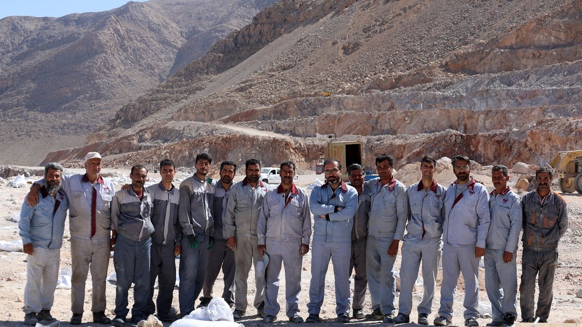 انفجار مهندسی‌شده ۱۶۰ هزار تنی در معدن حوض‌ماهی؛ فولادسنگ مبارکه رکورد آتشباری تاریخ خود را شکست