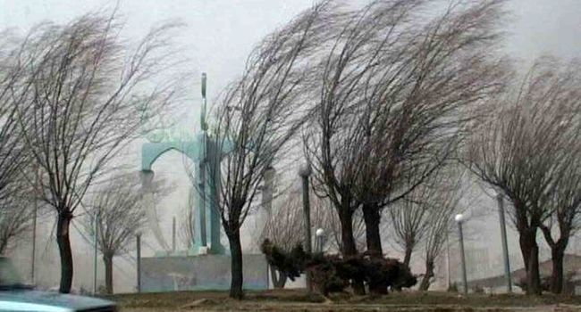 هشدار وزش باد شدید در اصفهان؛ برف و باران در راه مناطق غربی