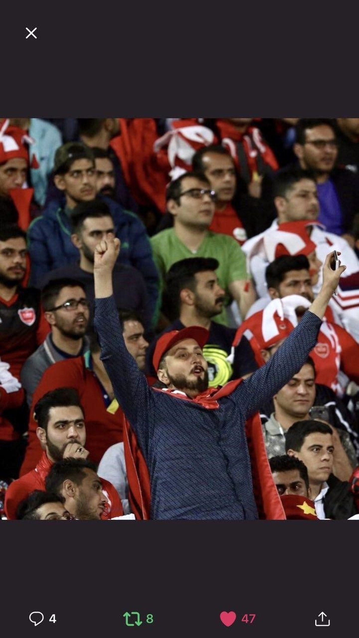 دختری که هر بار با گریم وارد ورزشگاه می‌شود