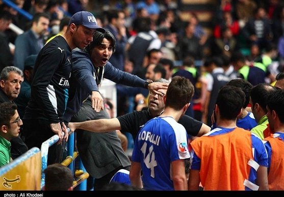 شمسایی: تا به فوتسال برگشتم، پیشنهادها با مبالغ شیک و عجیب آغاز شد