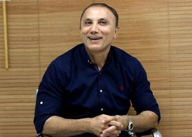 درخشان: پرسپولیس برای قهرمانی جام حذفی باید تمرکز کند