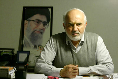 تمام ۳۵۰ خودروی تحویل گرفته را بازگردانید و از مردم عذرخواهی کنید