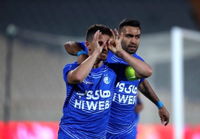 (عکس) شادی گل متفاوت کاپیتان استقلال برای مخاطب خاص!