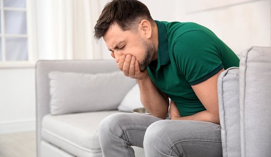 درمان حالت تهوع با ۱۲ روش خانگی