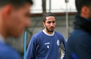 پیشنهاد عجیب مهاجم لژیونر برای پیوستن به پرسپولیس/مدیران استقلال به دنبال اصلاح قرارداد قایدی