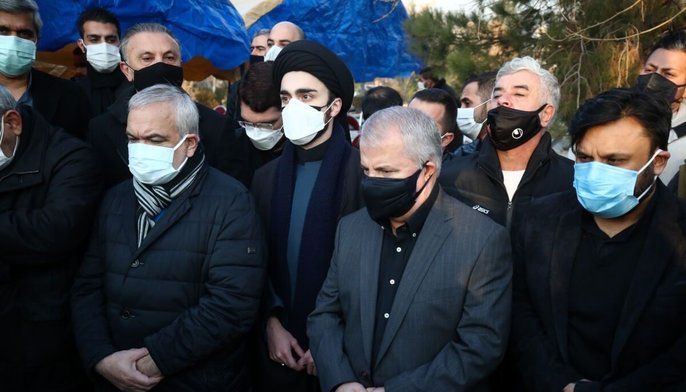 نوه بنیانگذار جمهوری اسلامی در مراسم مرحوم انصاریان (عکس)