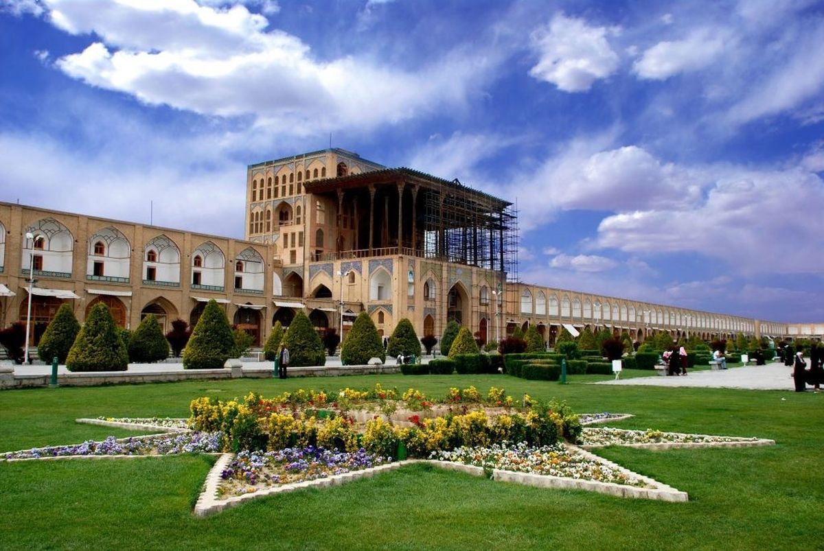جاذبهها و ظرفیتهای گردشگری اصفهان