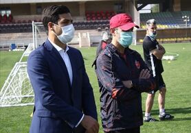 شکوری: هنوز جواب‌های تست‌های کرونا را به ما نداده‌اند/ منتظر واکنش AFC هستیم