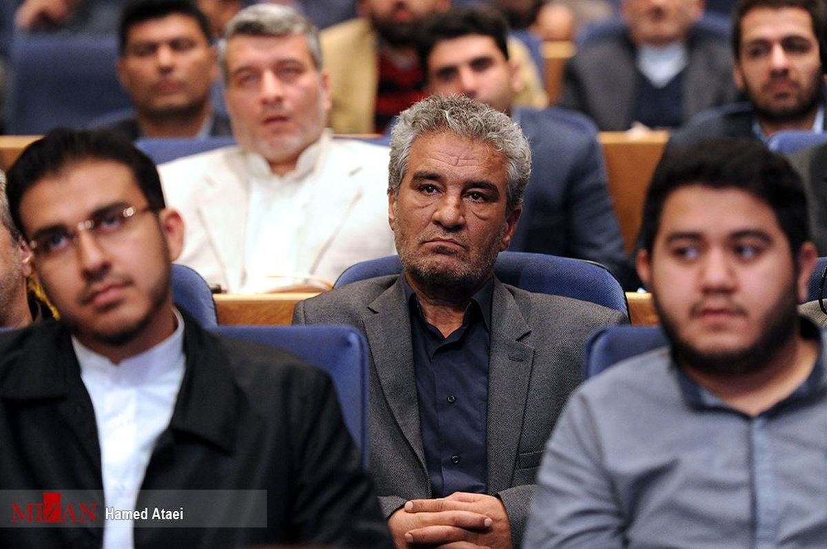 دهقان: صدای بازیگران بیکار را هیچکس نمی‌شنود/هنرمندان وضعیت مالی بدی دارند