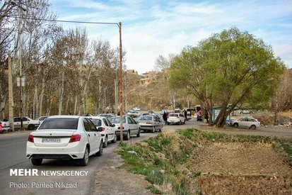۷۱۷ هزار خودرو طی۱۳ فروردین در اصفهان تردد کردند