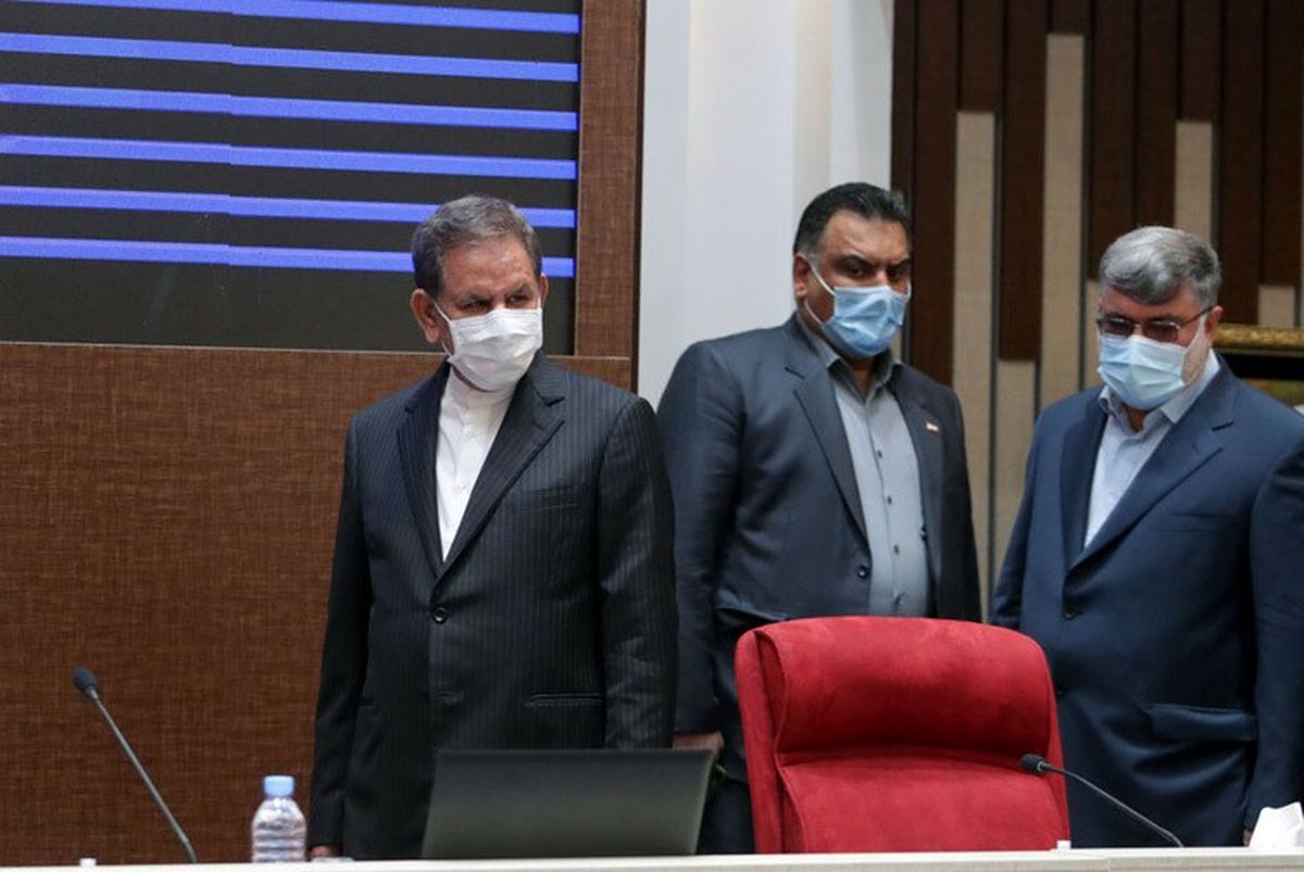 توهین به یک نماینده مجلس در جلسه با جهانگیری؟