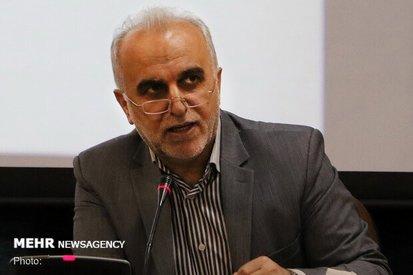 وزیر اقتصاد: دولت حتی یک ریال از بانک مرکزی استقراض نکرد