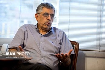 روزنامه اعتماد: کرباسچی کاندیدای دقیقه نودی کارگزاران است