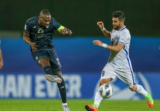 نوری: ساق‌های بازیکنان استقلال مقابل الاهلی خسته بود