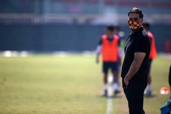 آذری: مسئولیت استوری علیه وزیر با من نیست