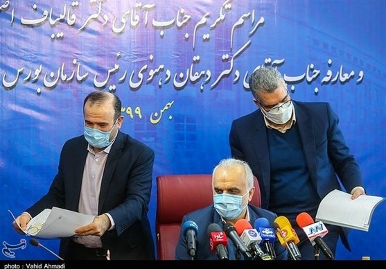 قانون‌گذار نباید بدون توجه به منافع سهامداران خرد تصمیم گیری کند