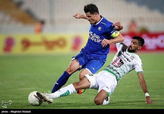 شکوری: صحبت از بستن استقلال با دلالی، روحیه بازیکنان را کاهش می‌دهد