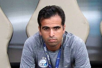 مربی استقلال: مگر می شود 3 بازی برای ما پنالتی نگیرند؟