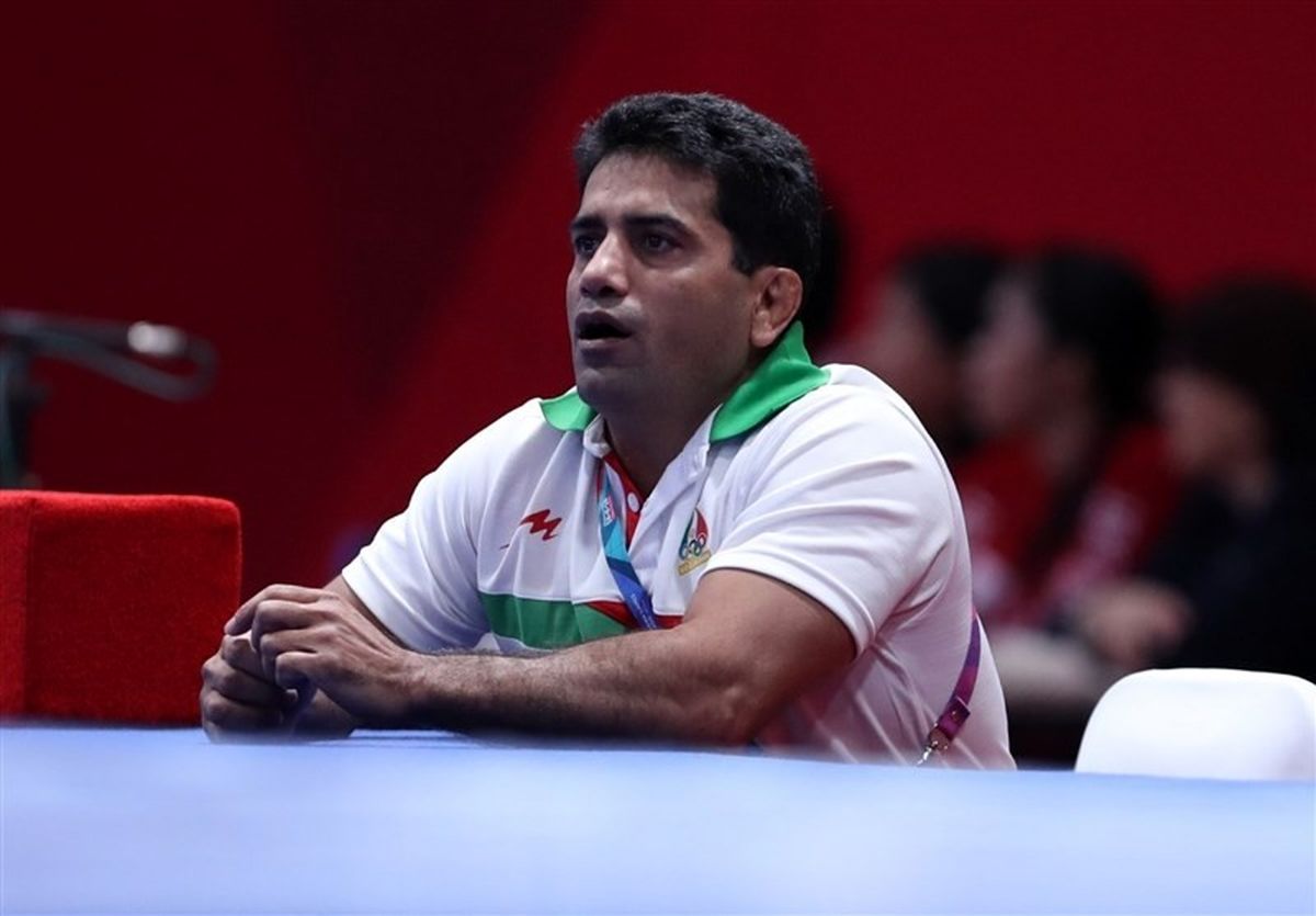 طلایی: جای اتحادیه جهانی کشتی بودم مسابقه نوجوانان و جوانان را برگزار نمی‌کردم