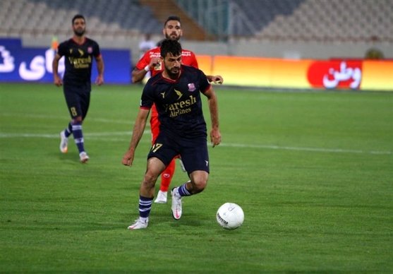 دهقانی: برای ماندن در لیگ برتر نباید تردید داشته باشیم