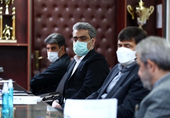 شمس: فوتسال وقت‌گیر است، سراجی از سایپا کناره‌گیری کند