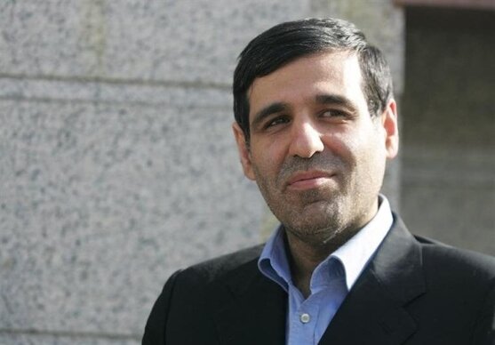 ثبت نام ملک‌زاده در انتخابات ریاست جمهوری ۱۴۰۰