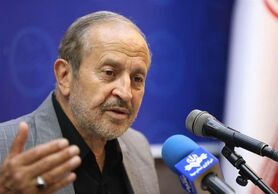 علیرضا افشار در انتخابات ۱۴۰۰ ثبت نام کرد