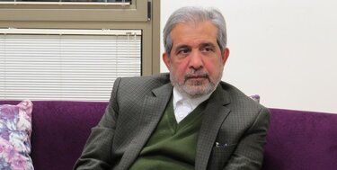 استعفای ما را بپذیرند دستشان را می‌بوسیم/ همه با هم می‌رویم