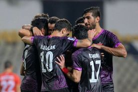 اعتراض بازیکنان پرسپولیس به خاطر پرداخت نشدن مطالباتشان