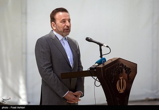 واعظی: مشارکت بالا در انتخابات مشکلات بین‌المللی کشور را بهتر حل می‌کند