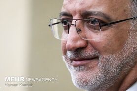 «علیرضا زاکانی» در حسینیه جماران رأی خود را به صندوق انداخت