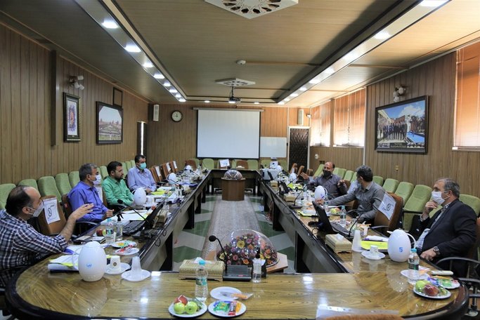 تاکید بر سلامت کارکنان شرکت های تابعه وزارت نیرو در نشست هيئت ورزش صنعت آب و برق استان اصفهان