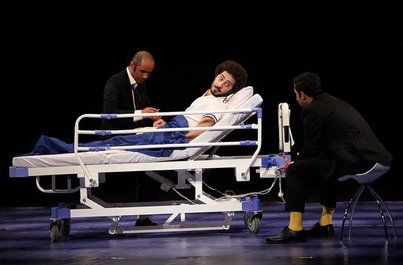 تعطیلات کرونایی با تئاتر چه کرد؟/ از ۵۰ مخاطب ۴۲ نفر منصرف شدند!