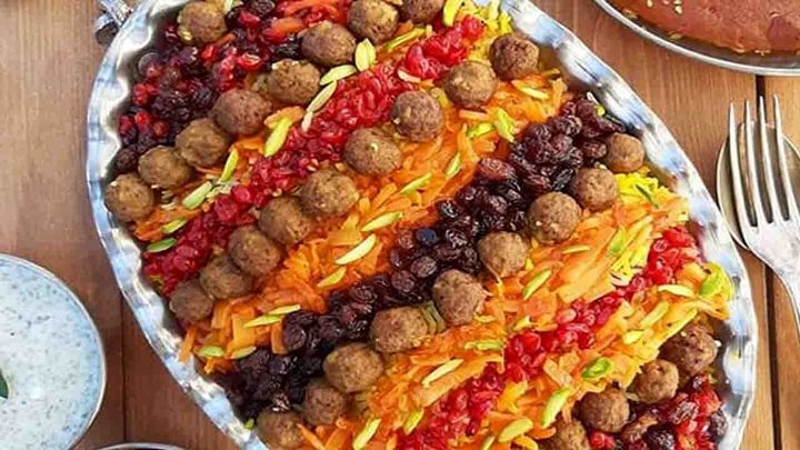 هویج پلوبا گوشت قورمه + طرز تهیه