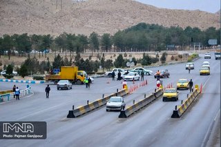 اعمال قانون حدود ۵۰۰ خودرو متخلف در شرایط قرمز کرونایی اصفهان