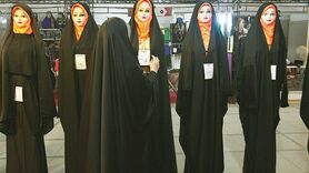 علت گرانی چادر‌مشکی در بازار اصفهان چیست؟
