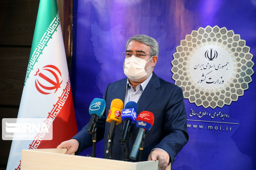 وزیر کشور:سفر به شهرهای قرمز ممنوع است/ ناجا مسافران را عودت می‌دهد