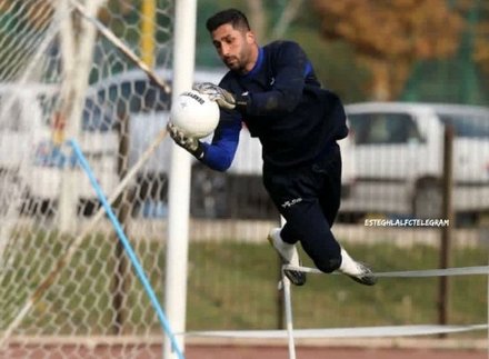 رشید مظاهری بعد از فینال در اصفهان می‌ماند؟!