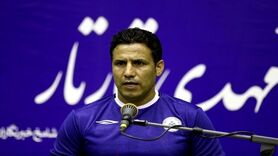 حضور روی نیمکت ذوب‌آهن باعث افتخار است / ابتدا باید شخصیت را به ذوب آهن برگردانیم