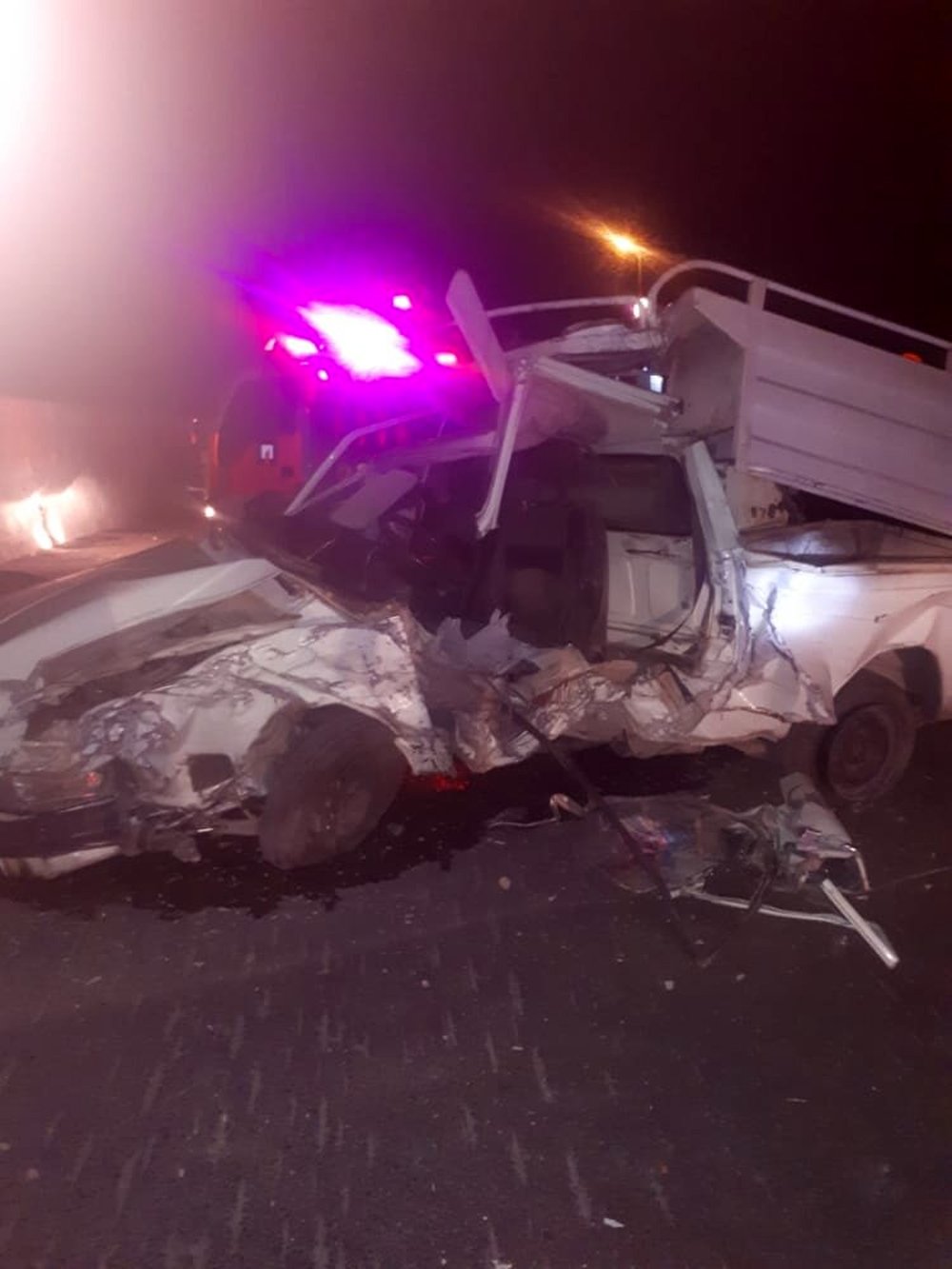 تصادف مرگبار پیکان وانت در بزرگراه شهید کشوری+ عکس