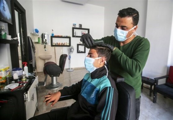 خدمات آرایشگری نرخ‌نامه درستی ندارد/ آرایشگران باید واکسینه شوند