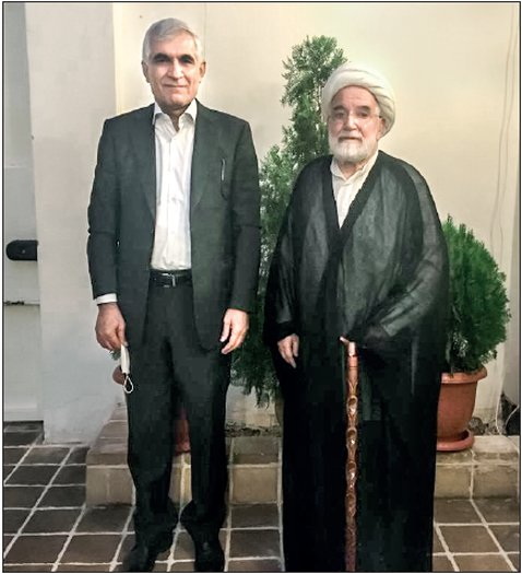 روایتی از دیدار با کروبی