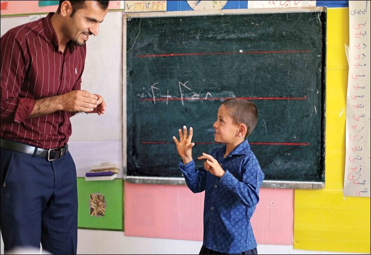 شرط بازگشایی مدارس صرفا واکسیناسیون نیست