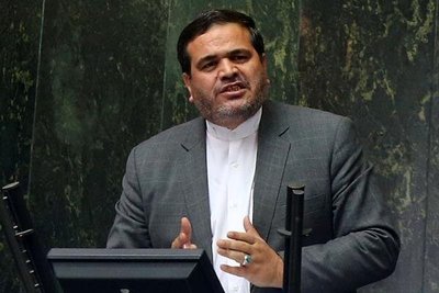 تذکر عنابستانی درباره واکنش احمدی‌بیغش