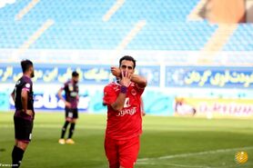 امین قاسمی نژاد در فهرست خرید پرسپولیس؟
