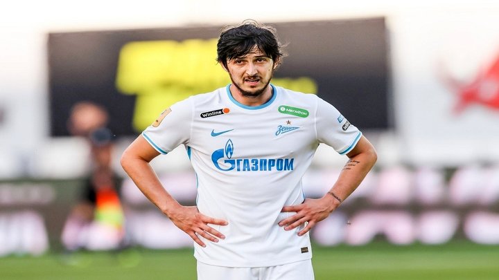 باشگاه فرانسوی با ۱۱ میلیون یورو به دنبال سردار آزمون