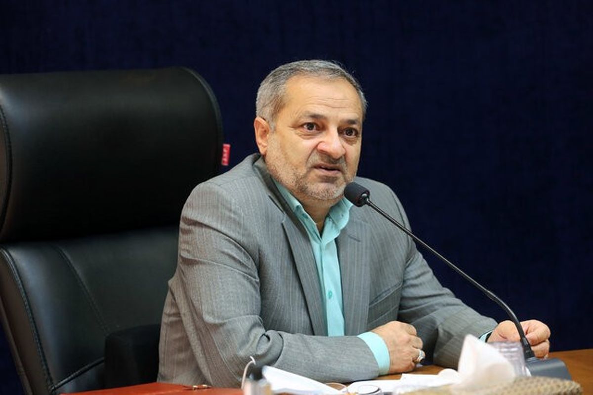 واکسیناسیون دانشآموزان شرط بازگشایی مدارس نیست